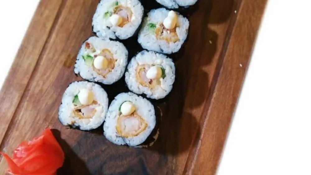 Acılı Ebi Tempura Maki (8 əd.)