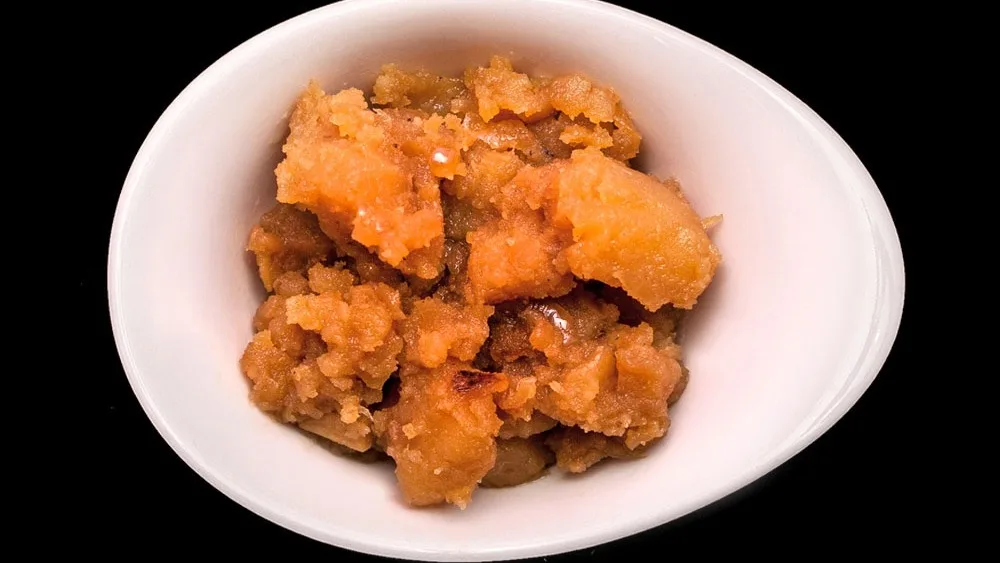 Koreai burgonyasaláta