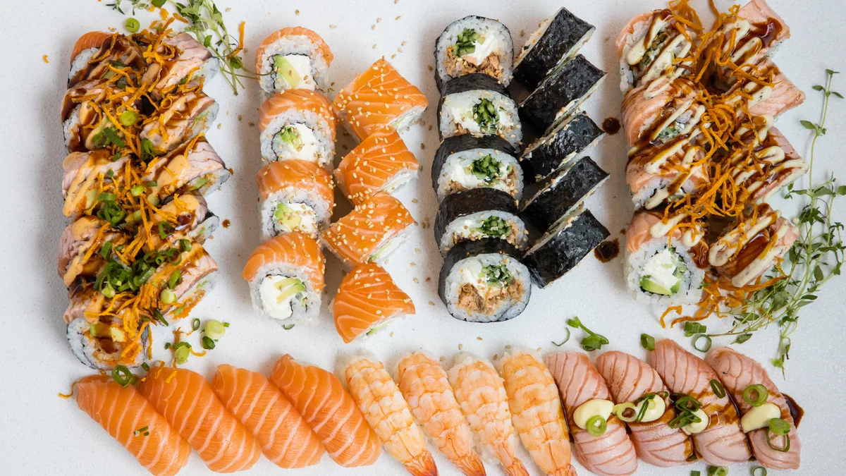 Deluxe party platter
