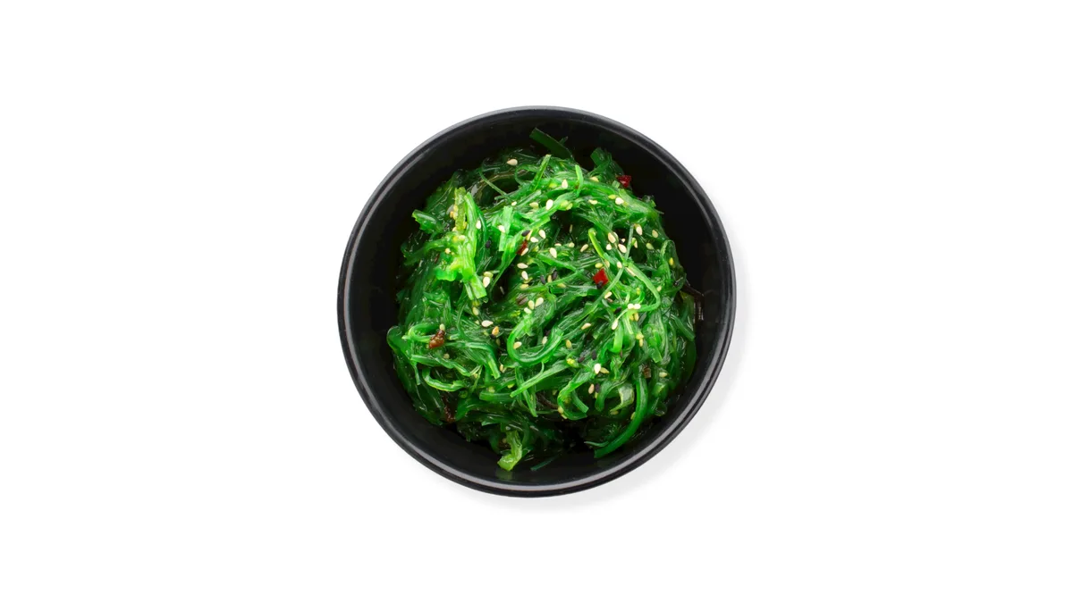 Wakame salaatti