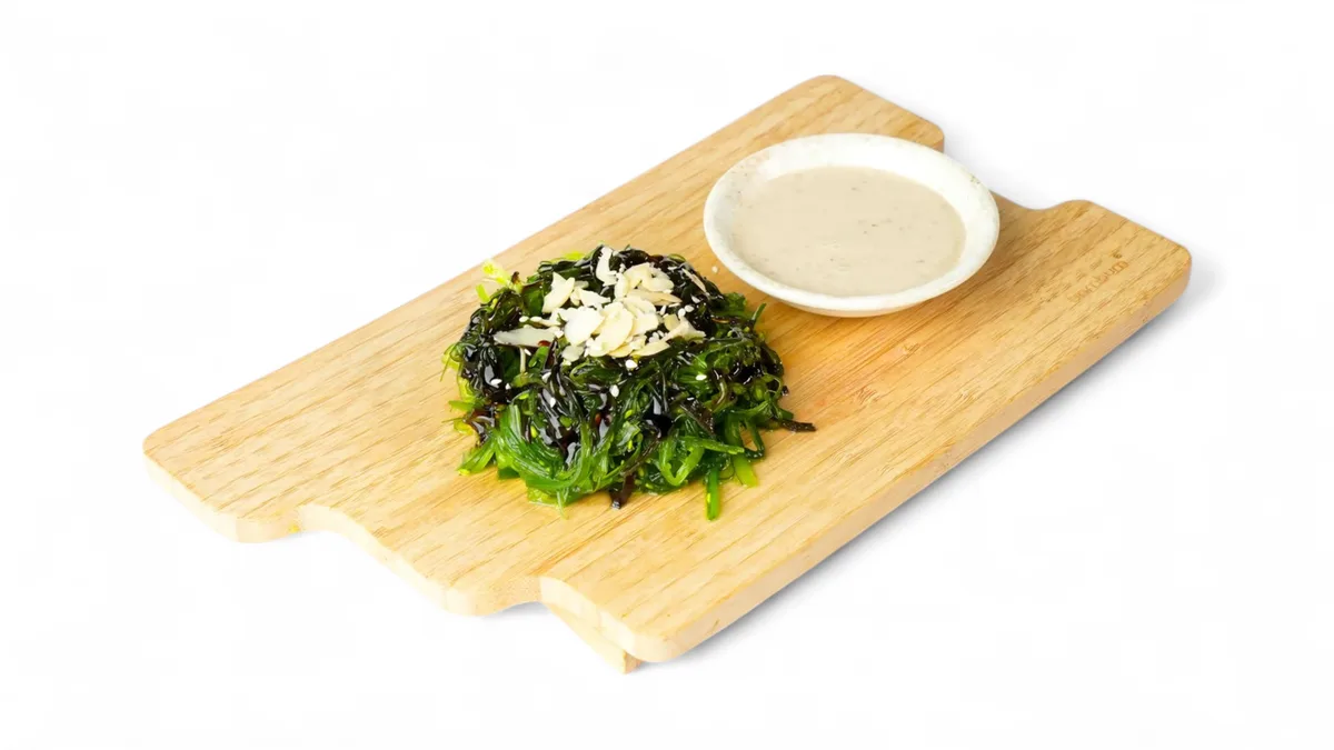 Chuka salad