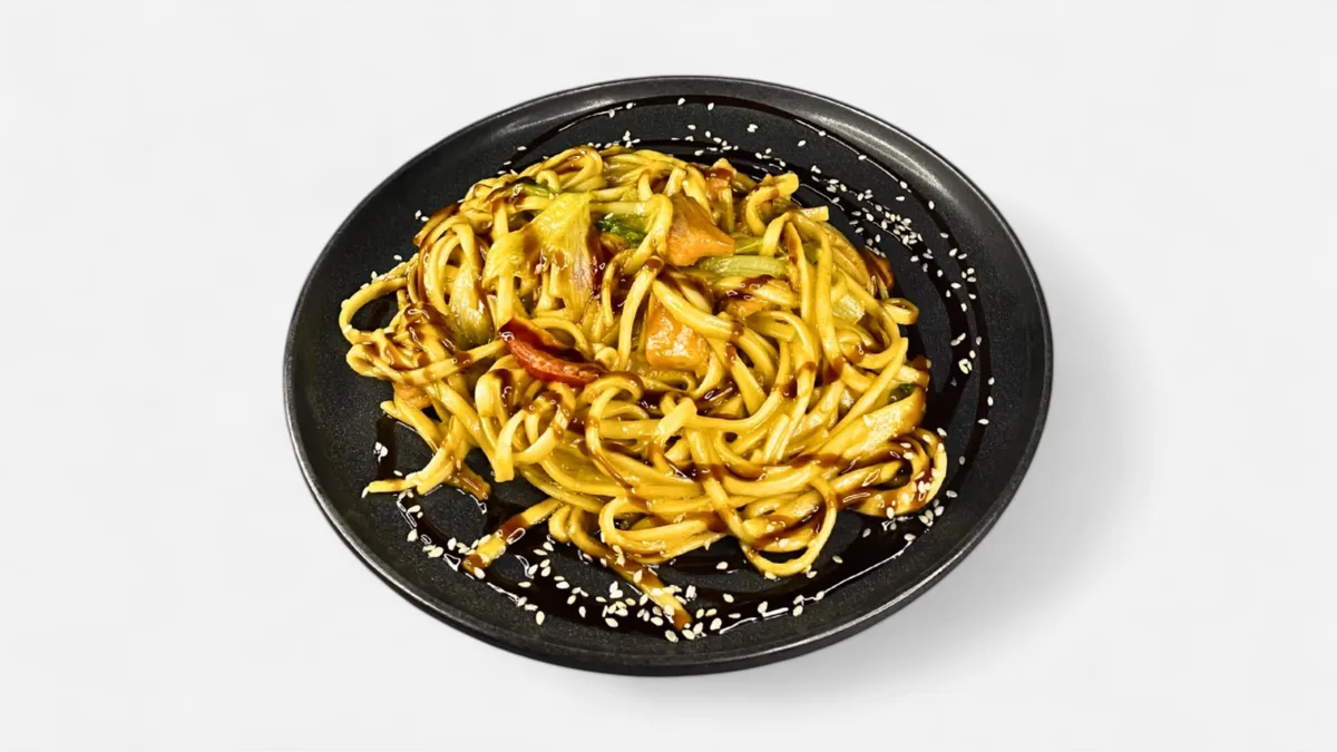 Udon with salmon in oyster cream sauce