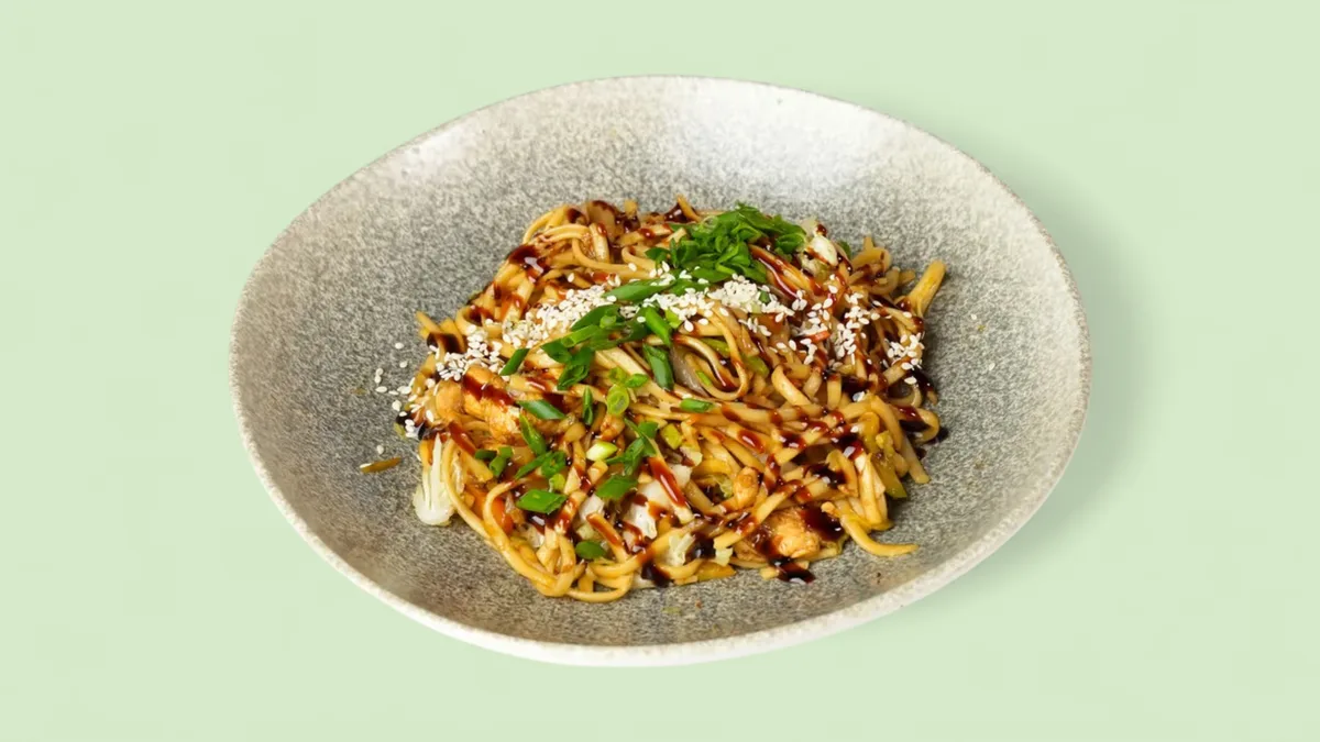 Udon with vegetables