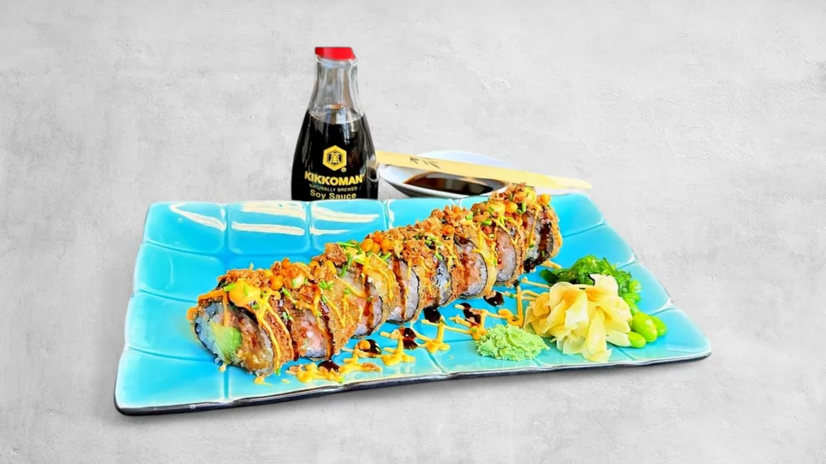 Crunchy funky salmon roll - 10 bitar