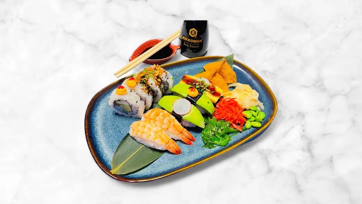 Mama's Sushi - 10 bitar