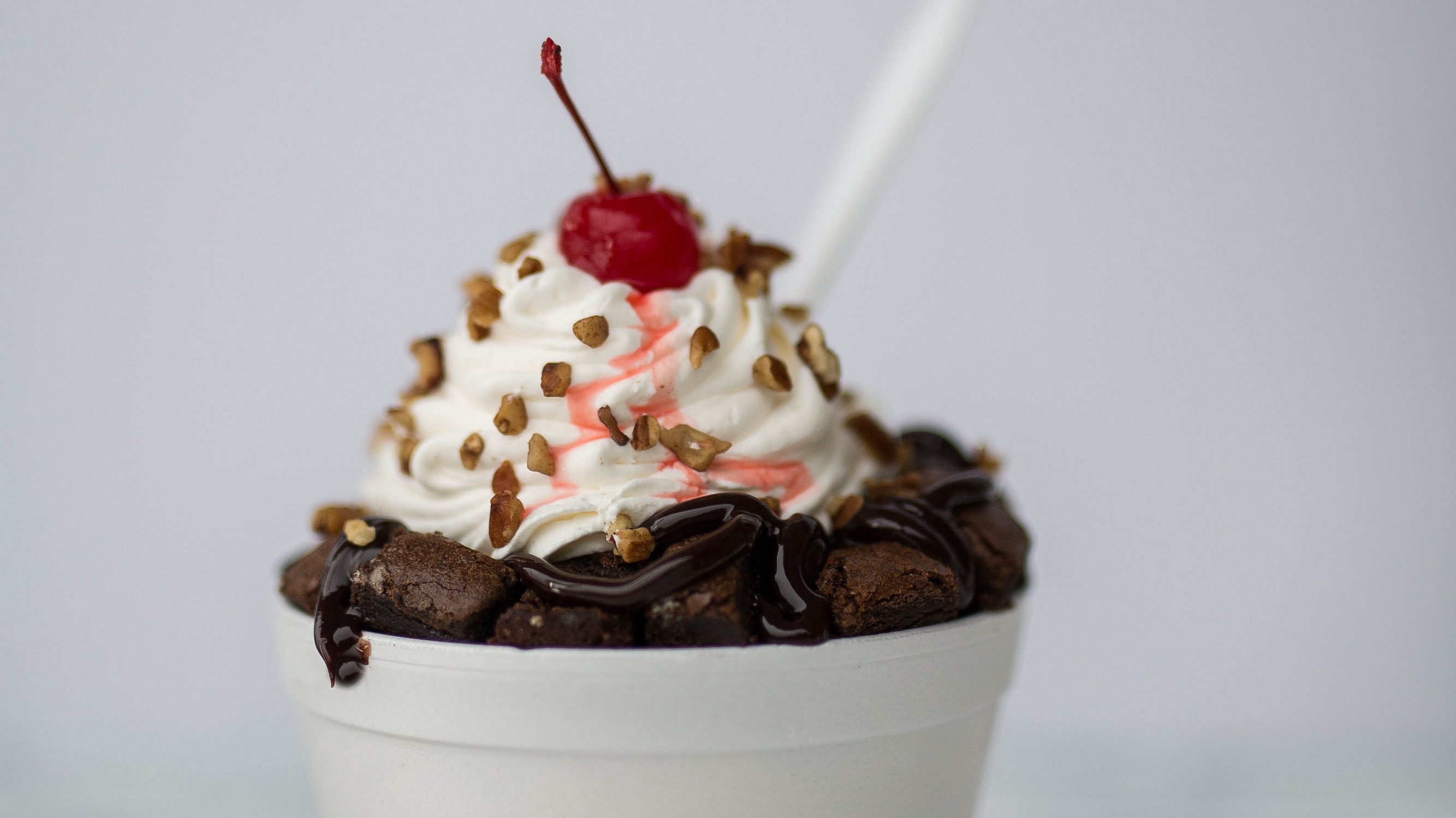 Hot Double Fudge Brownie Sundae