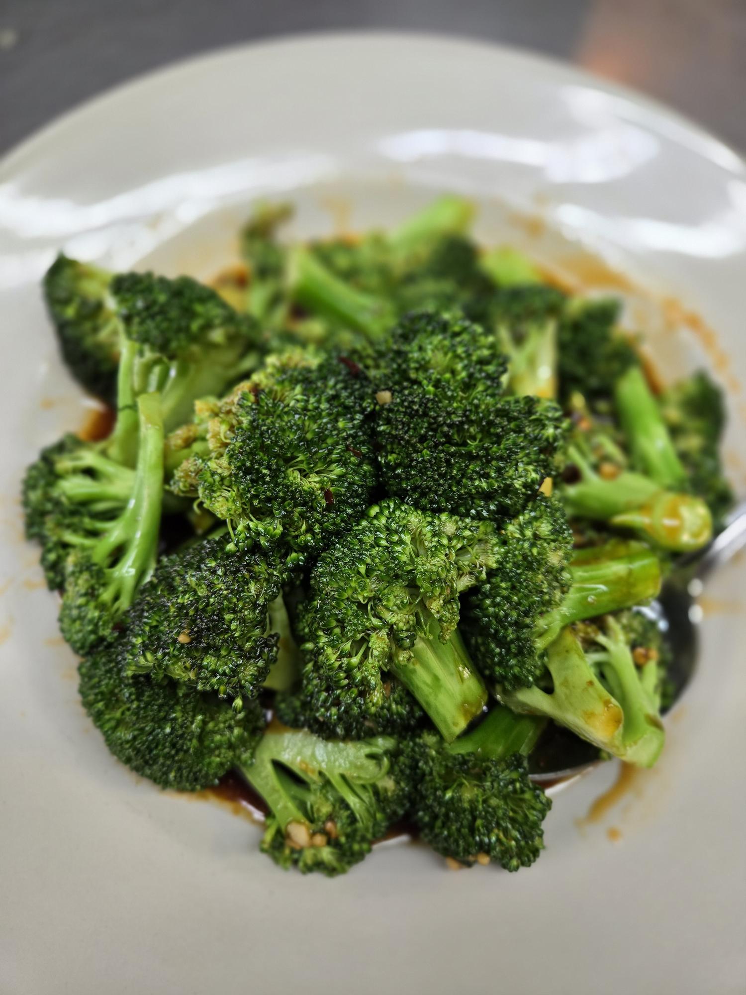 Broccoli in Garlic Sauce