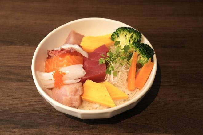 D8. Chirashi