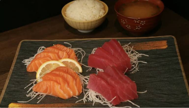 SE1. Tuna and Salmon Sashimi