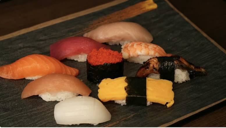 SE6. Yo Nigiri (9 Pieces)