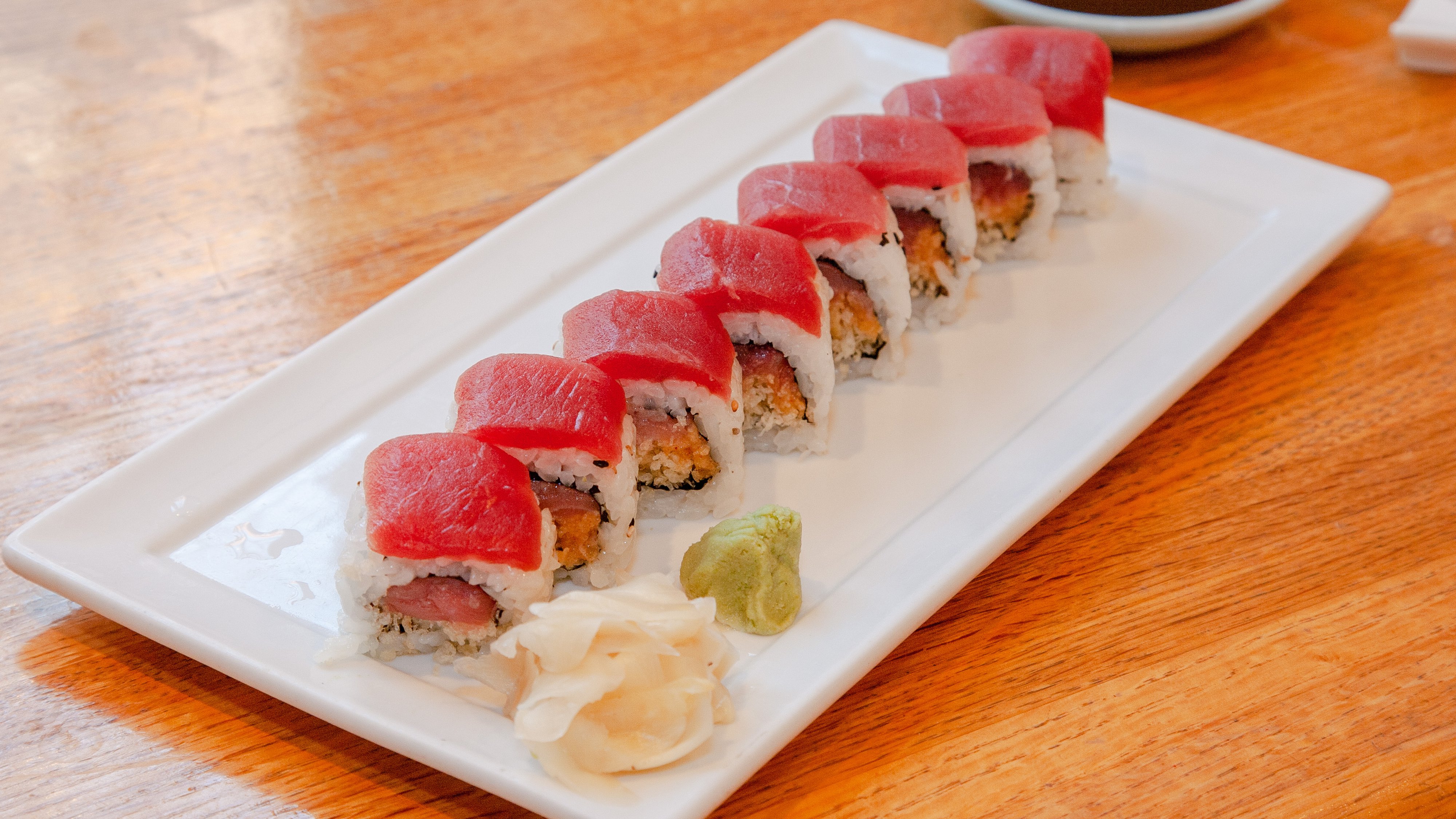Kimchi Tuna Roll