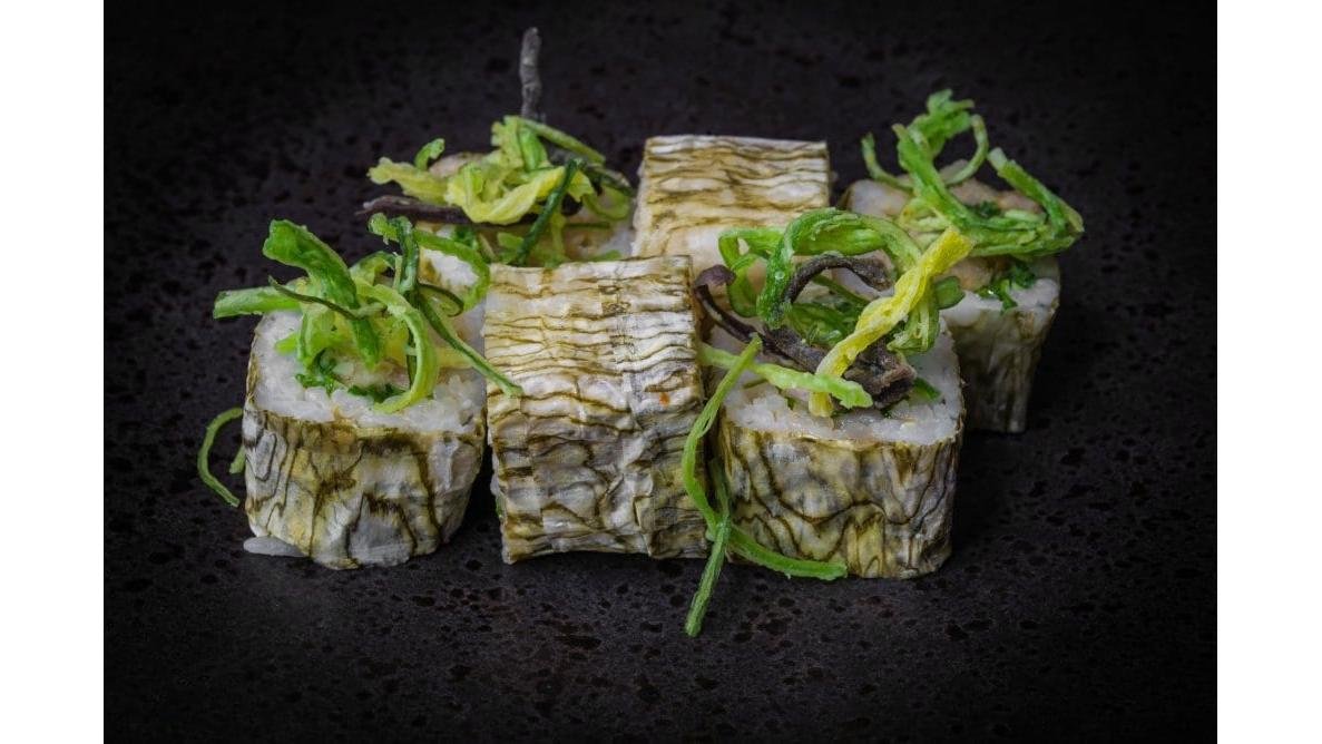 Okina tori roll