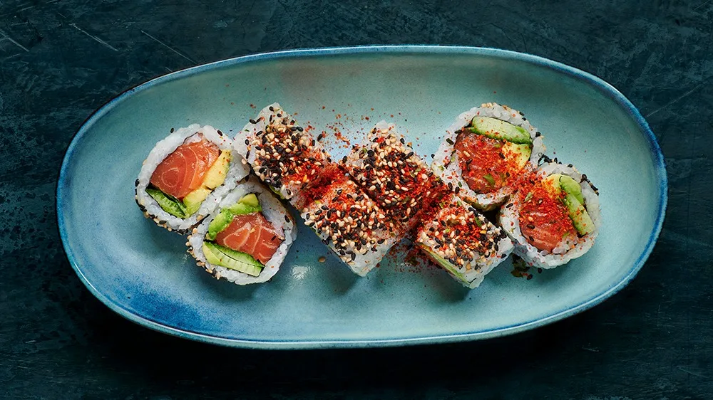 Uramaki Hell's Roll Salmon
