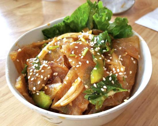 Hot and Spicy Beef Tendon 麻辣牛筋
