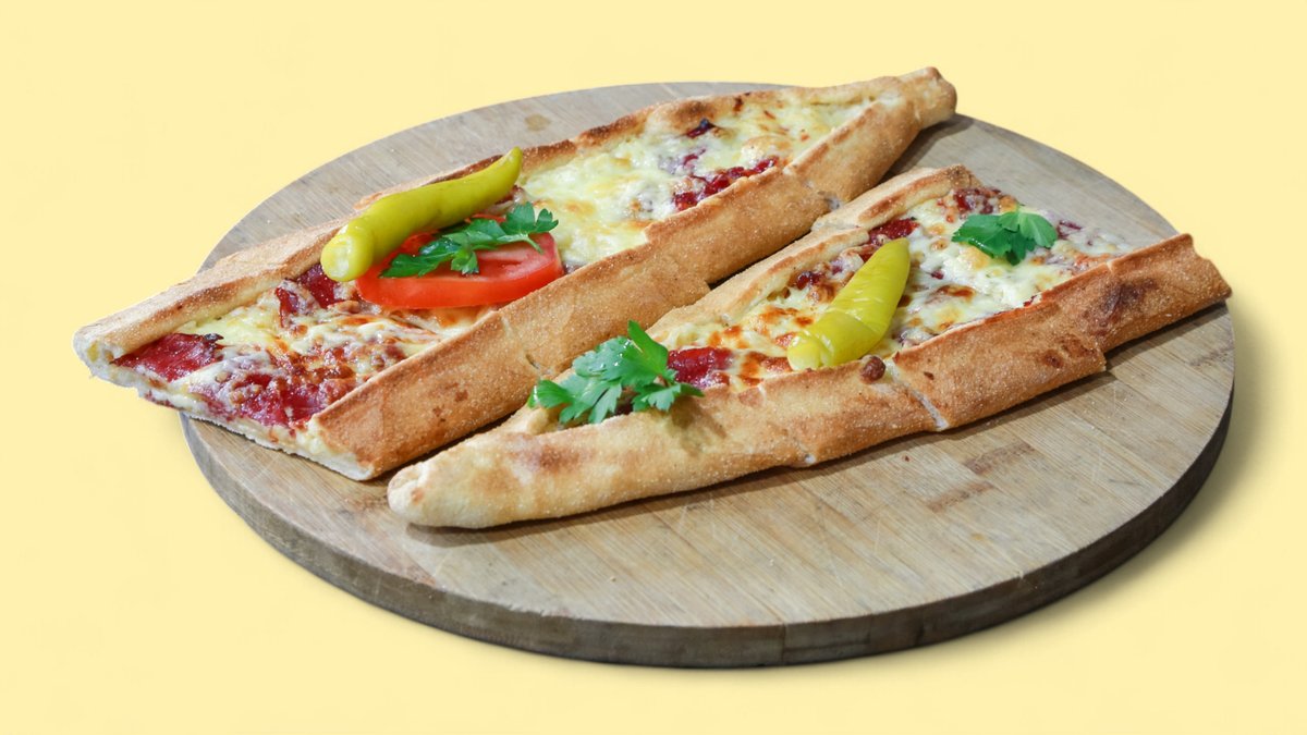 Karısık Pide
