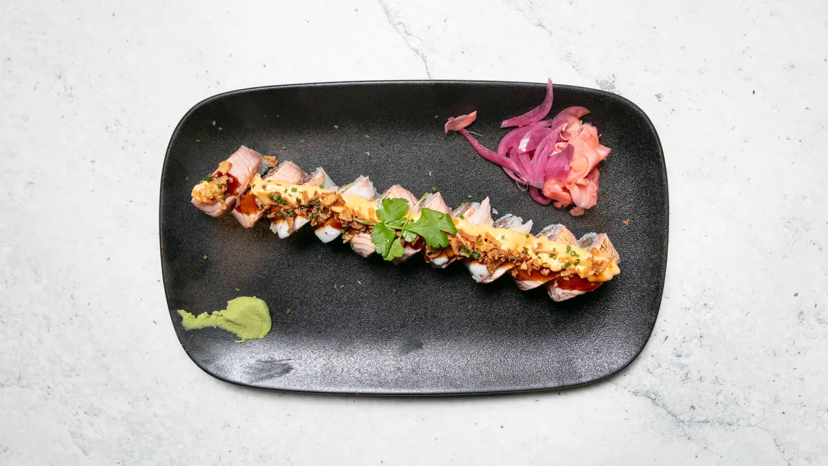 Futomaki Grillad Lax - 8 bitar