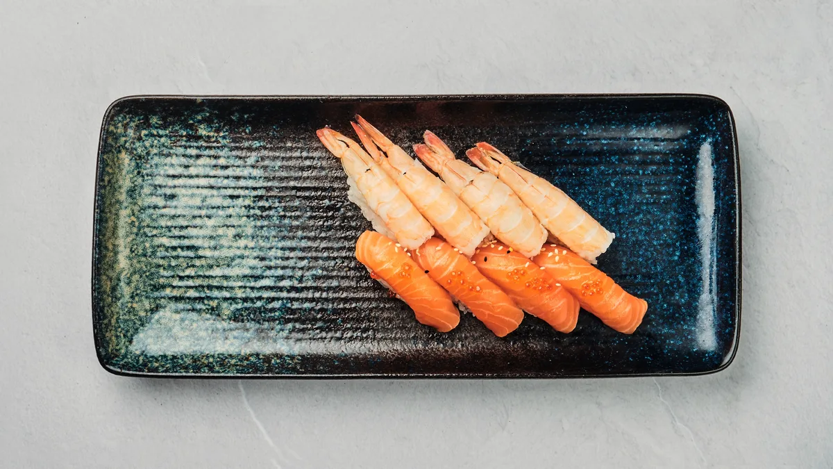 Nigiri Lax/Räkor - 8 bitar