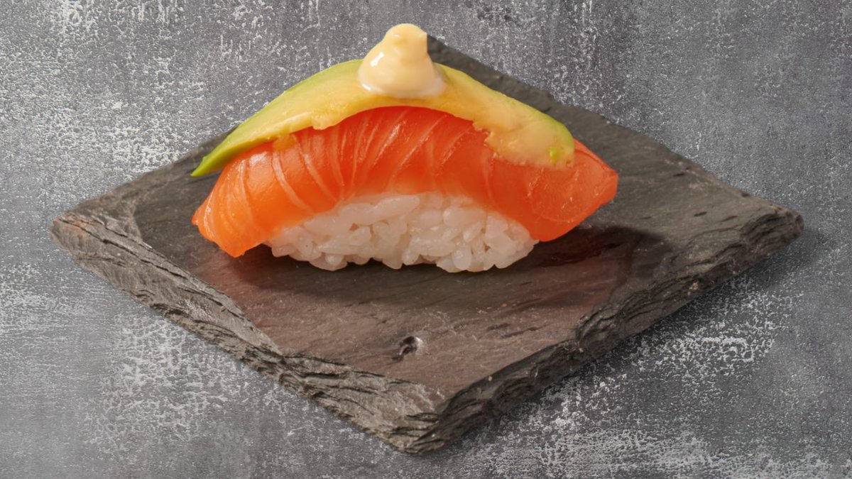 111. Nigiri Laks m. Avocado (1 stk)