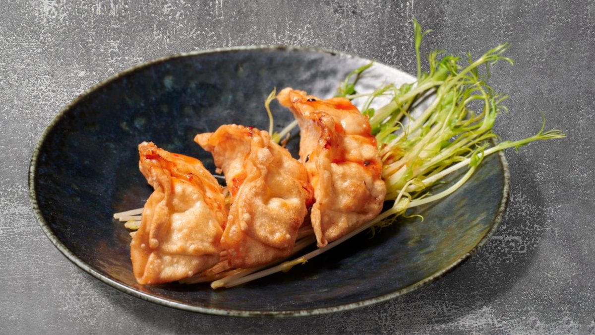 37. Gyoza (4 stk)