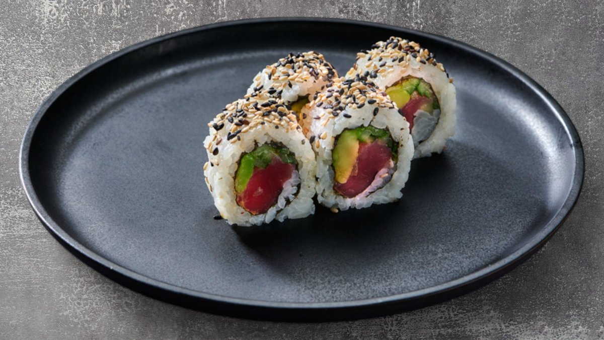 69. Uramaki Spicy tun (8 stk)