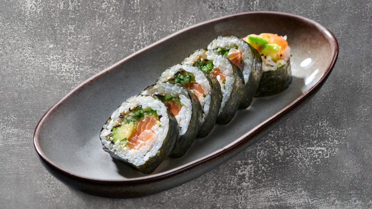 85. Futomaki Laks (6 stk)