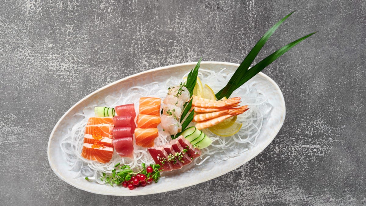 M19. Sashimi Mix (24 stk)