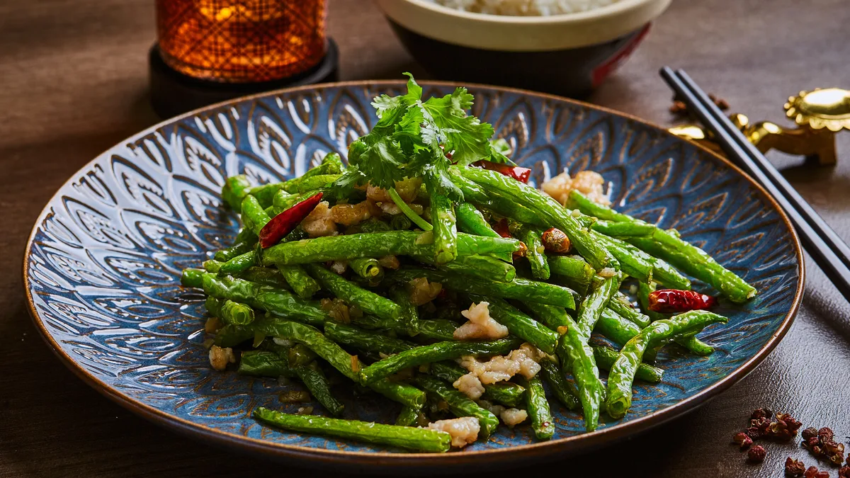 Dry Stir Sauteed green beans (vegetar) 🌶️🌶️