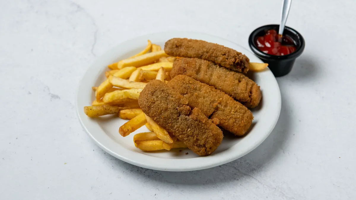 147.Fish fingers and chips