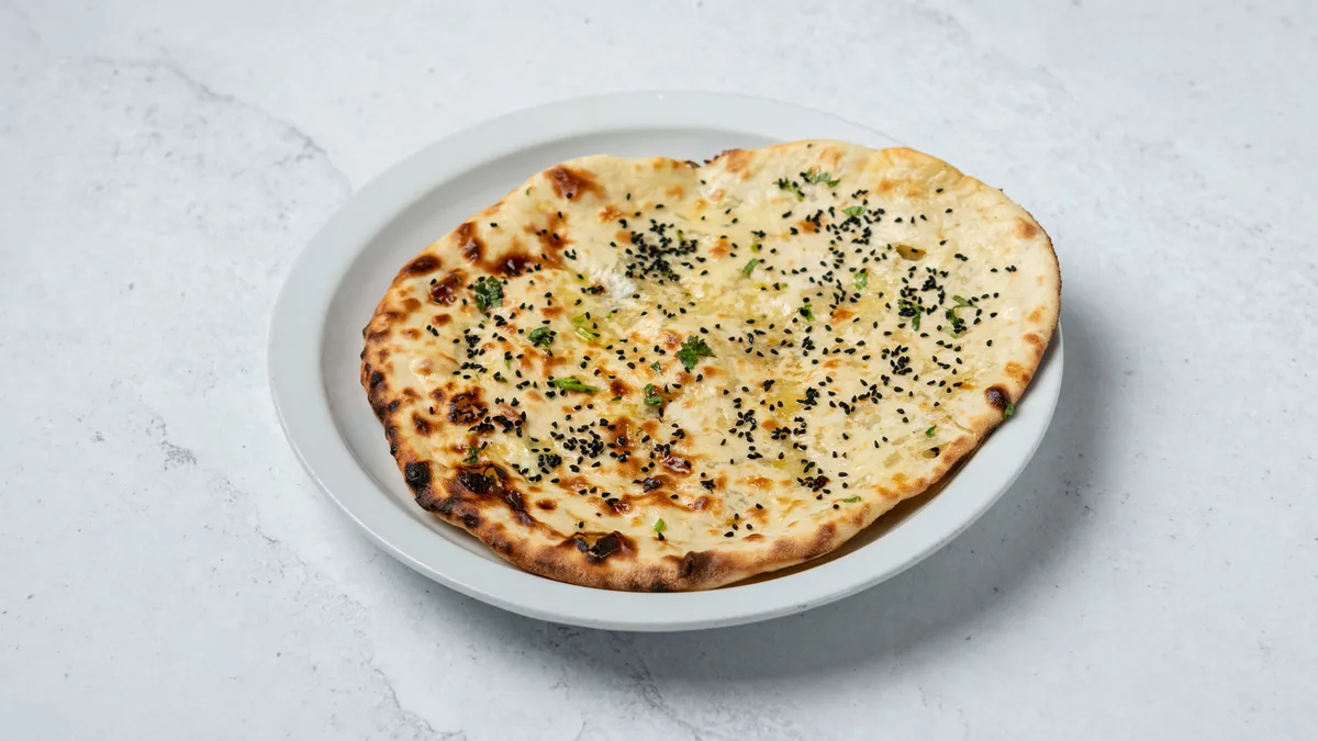 156.Plain Kulcha Naan