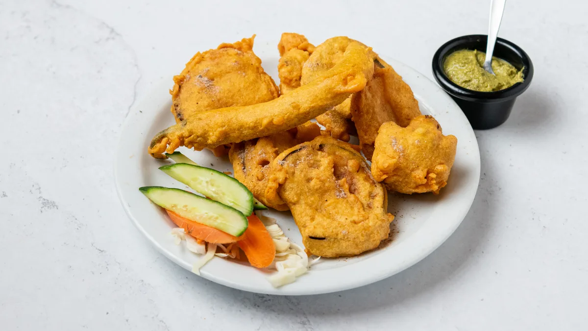 9.Vegetable Pakoda