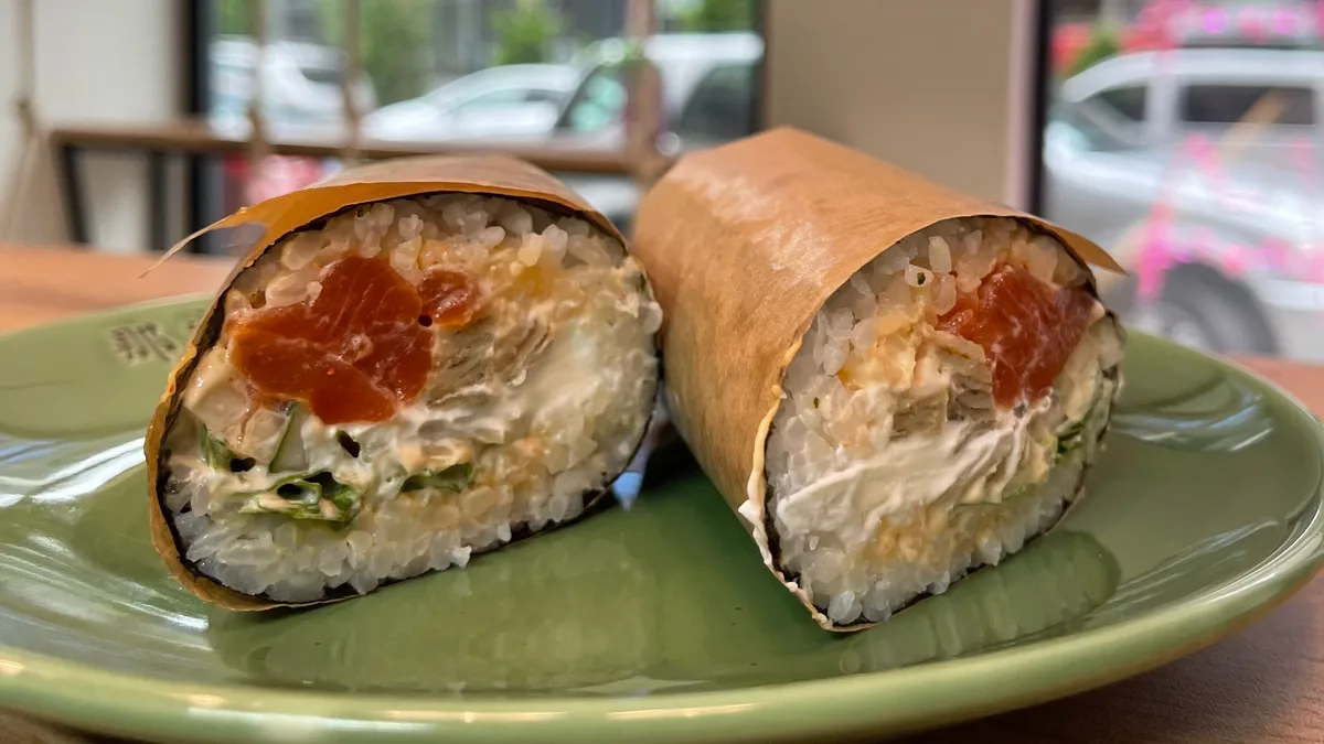 SushiRito Salmon Big