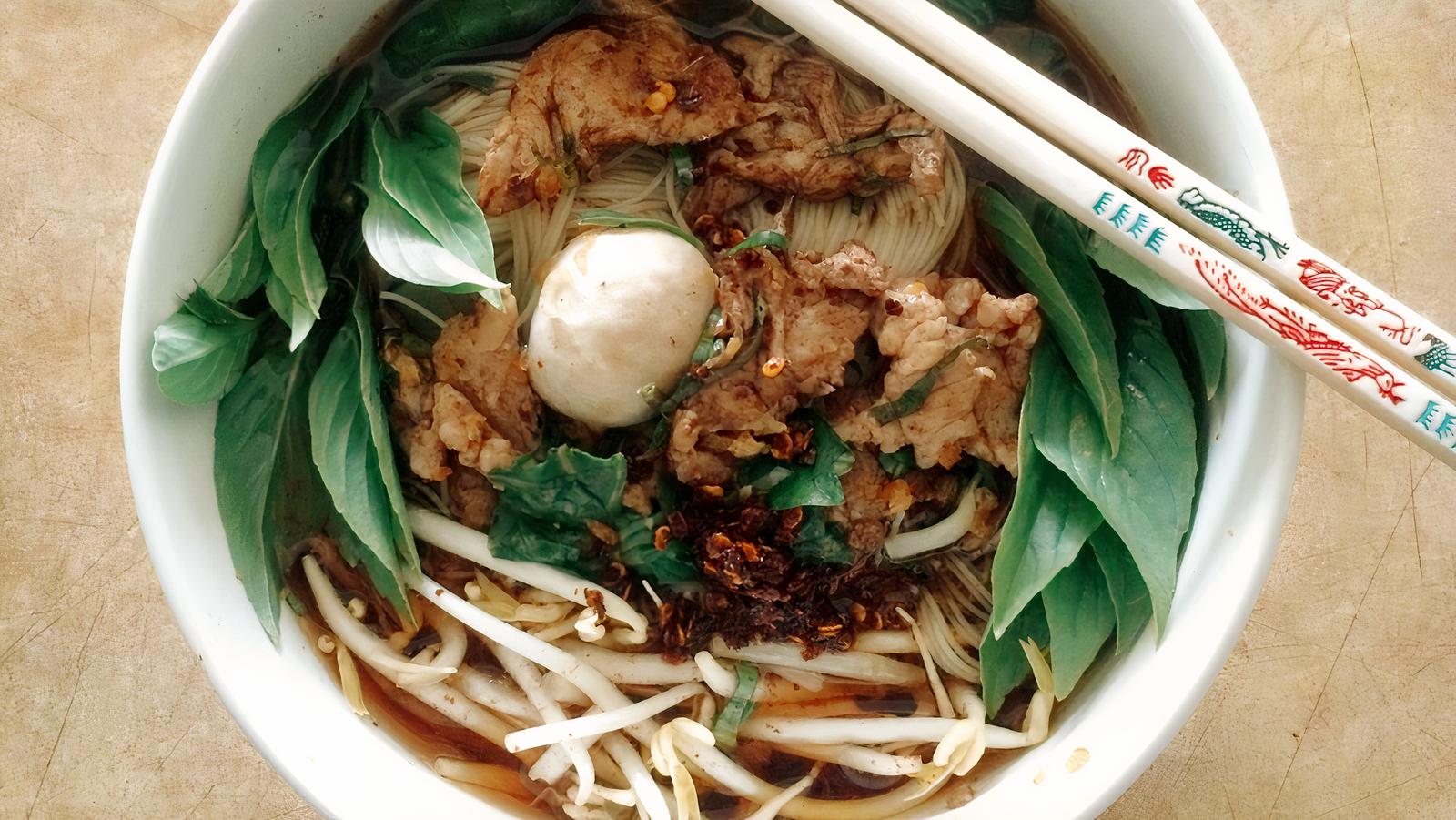 097. Boat Noodle