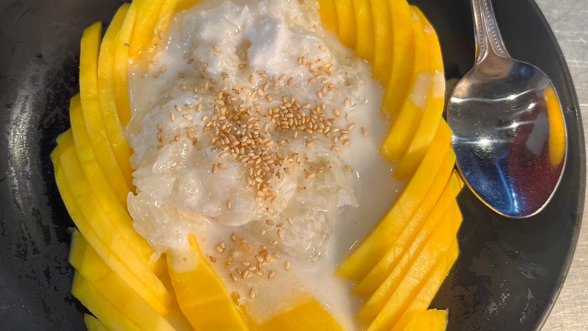 D2. Sticky Rice With Mango