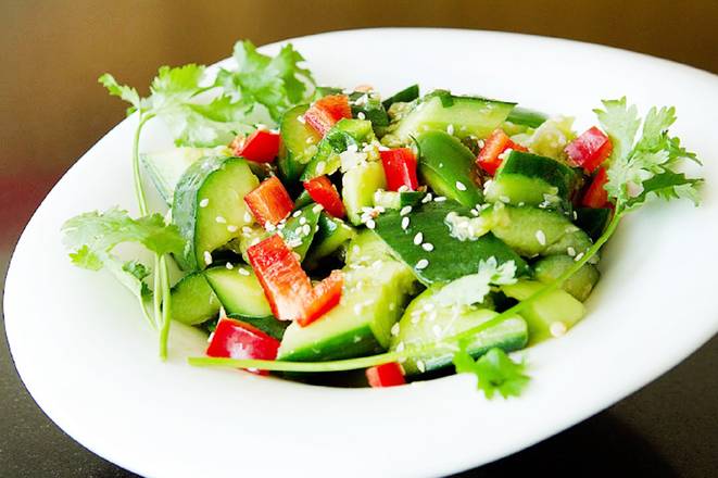 Cucumber Salad (veg) 手拍黄瓜