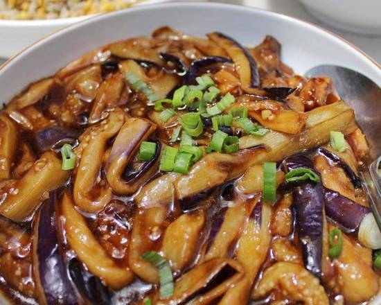 Eggplant w/ Spicy Garlic Sauce 鱼香茄子