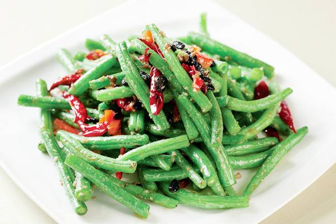 Sichuan Style Dry-Braised String Beans (veg) 干煸四季豆