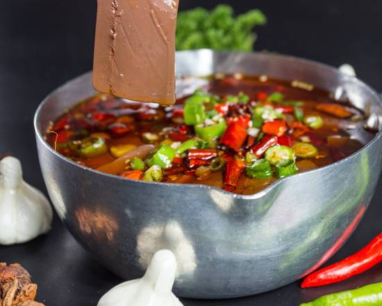 Spicy Duck Blood 红汤冒菜鸭血
