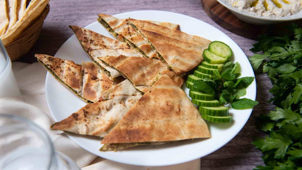Arayes Zaatar
