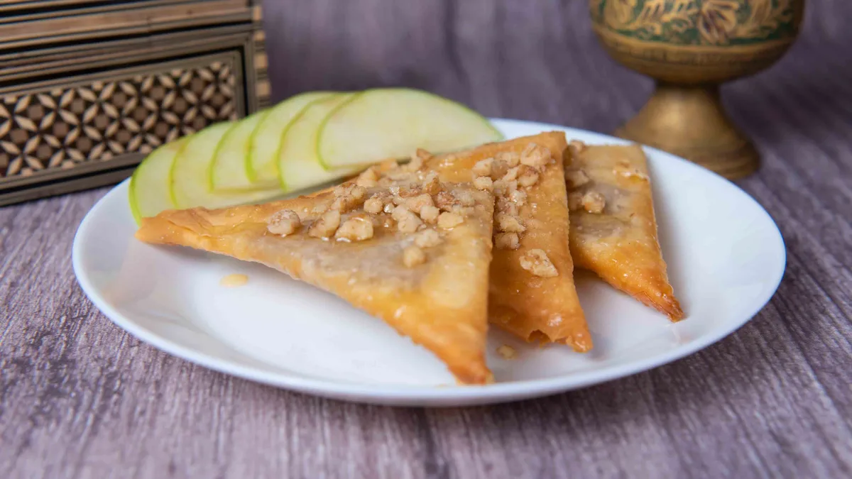 Fatayer Tfah