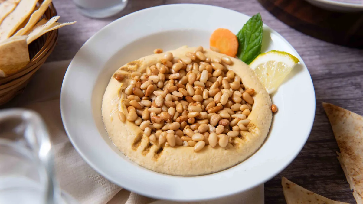 Hummus Bil Snobar