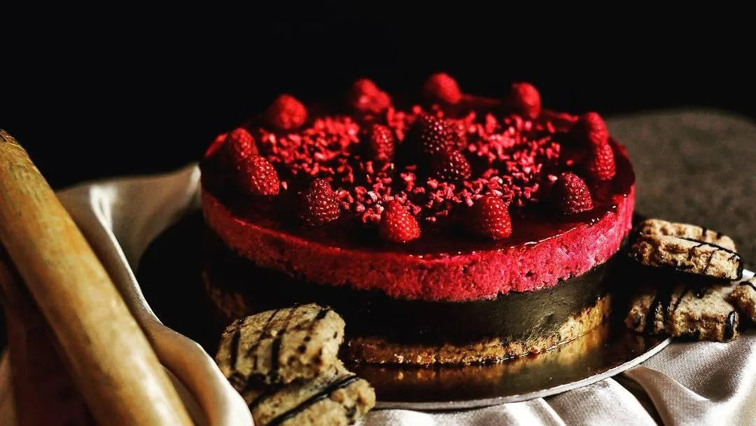 Torta Banános csokis málnavarázs (Vegán) 8 szelet