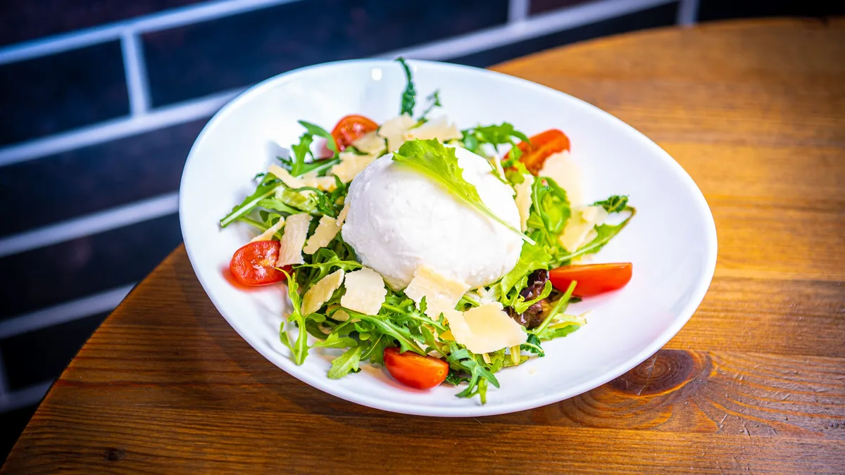 39. Feta salat