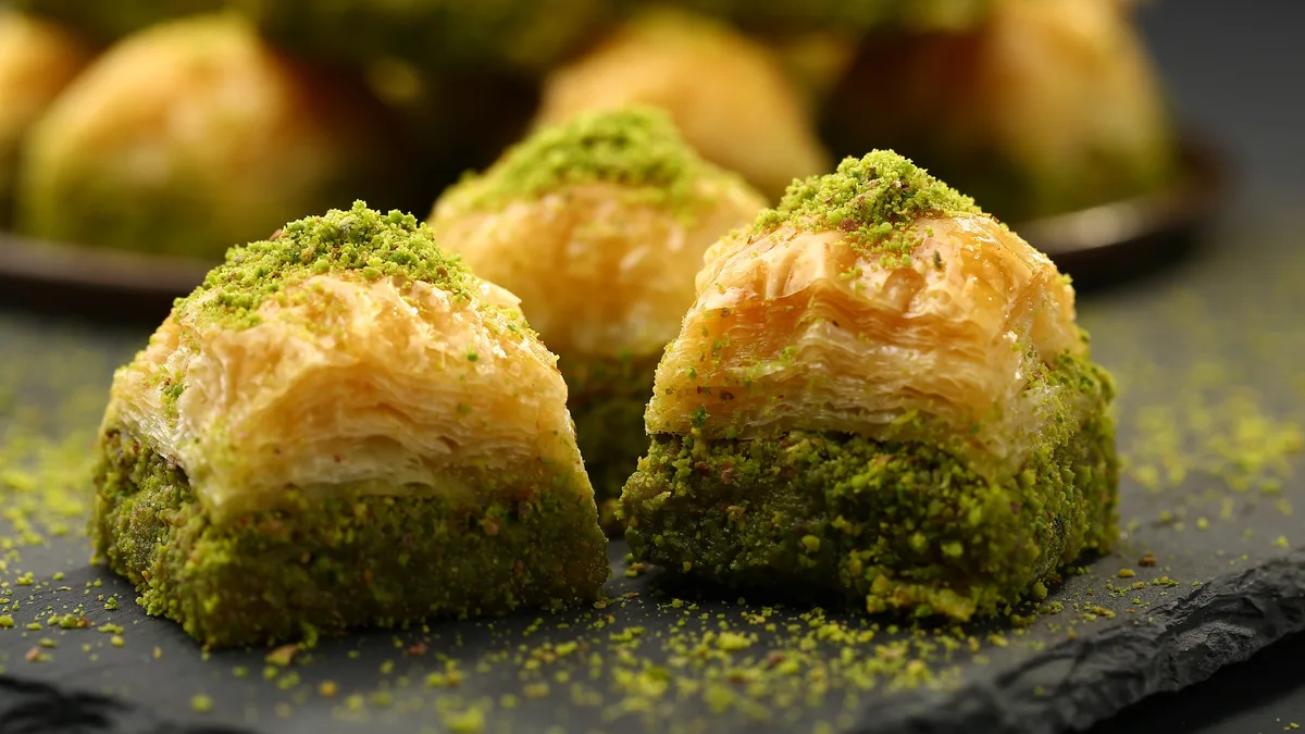 Turgi Baklava Suur