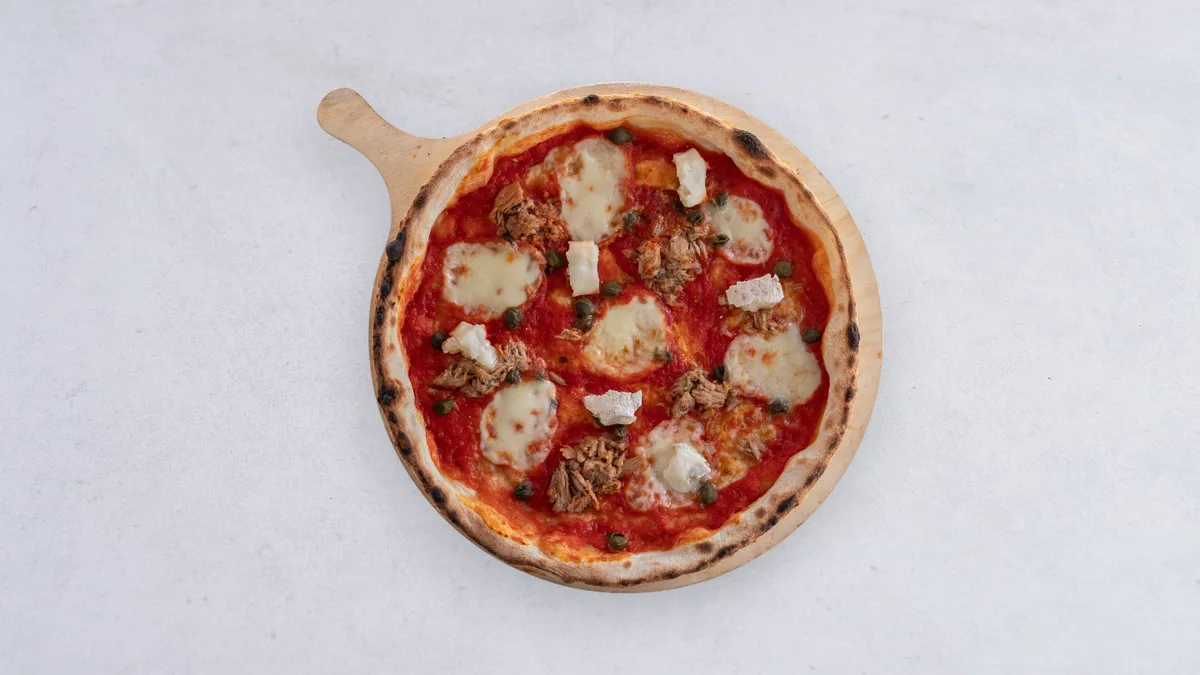 Pizza tonno