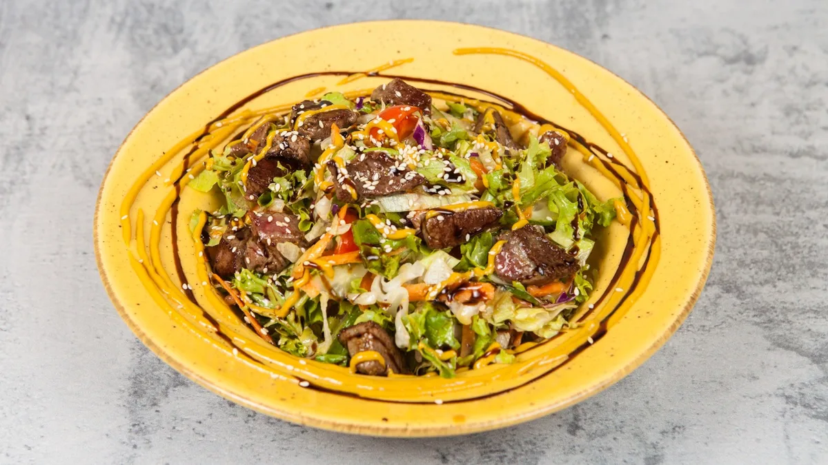 Ensalada con carne