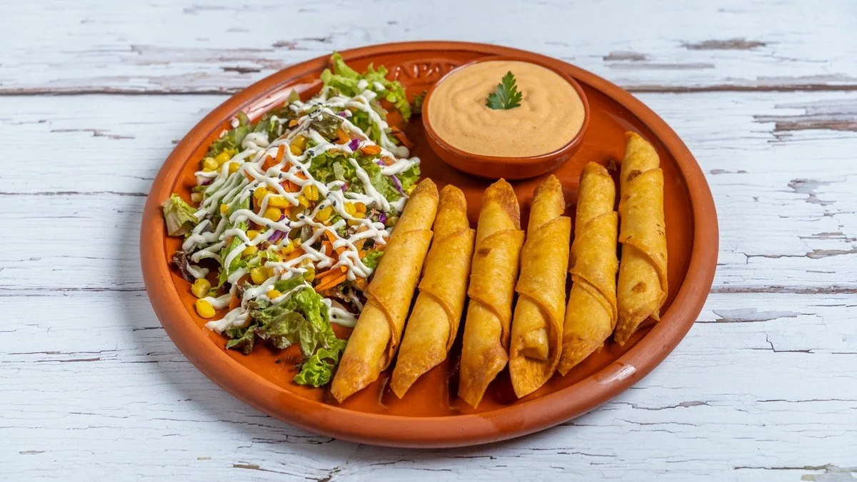 Taquitos con pollo