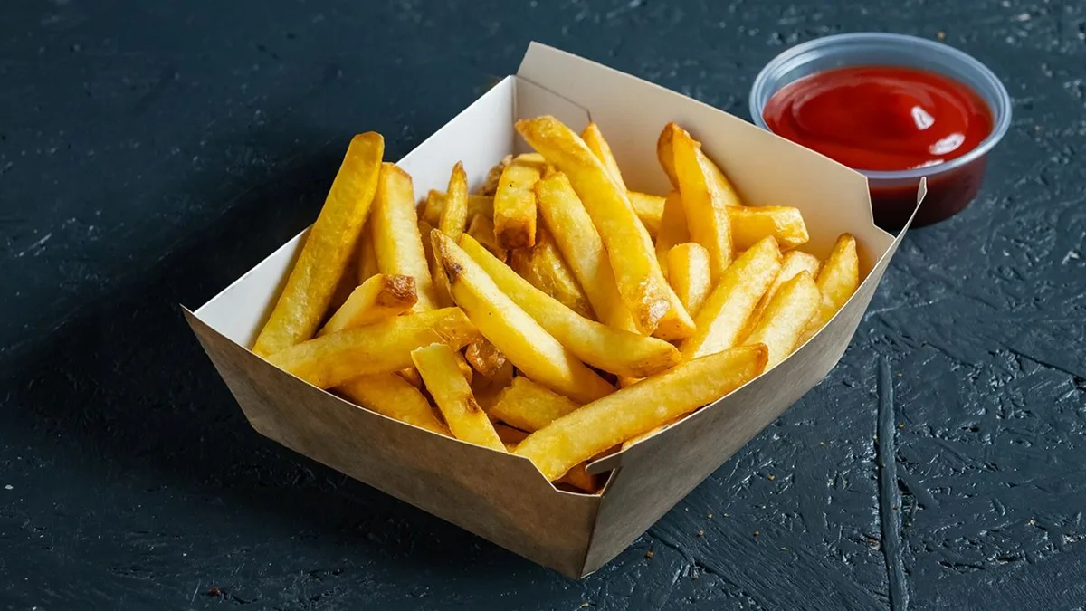 KOSÁR CRISPY HASÁB + Választható szósz