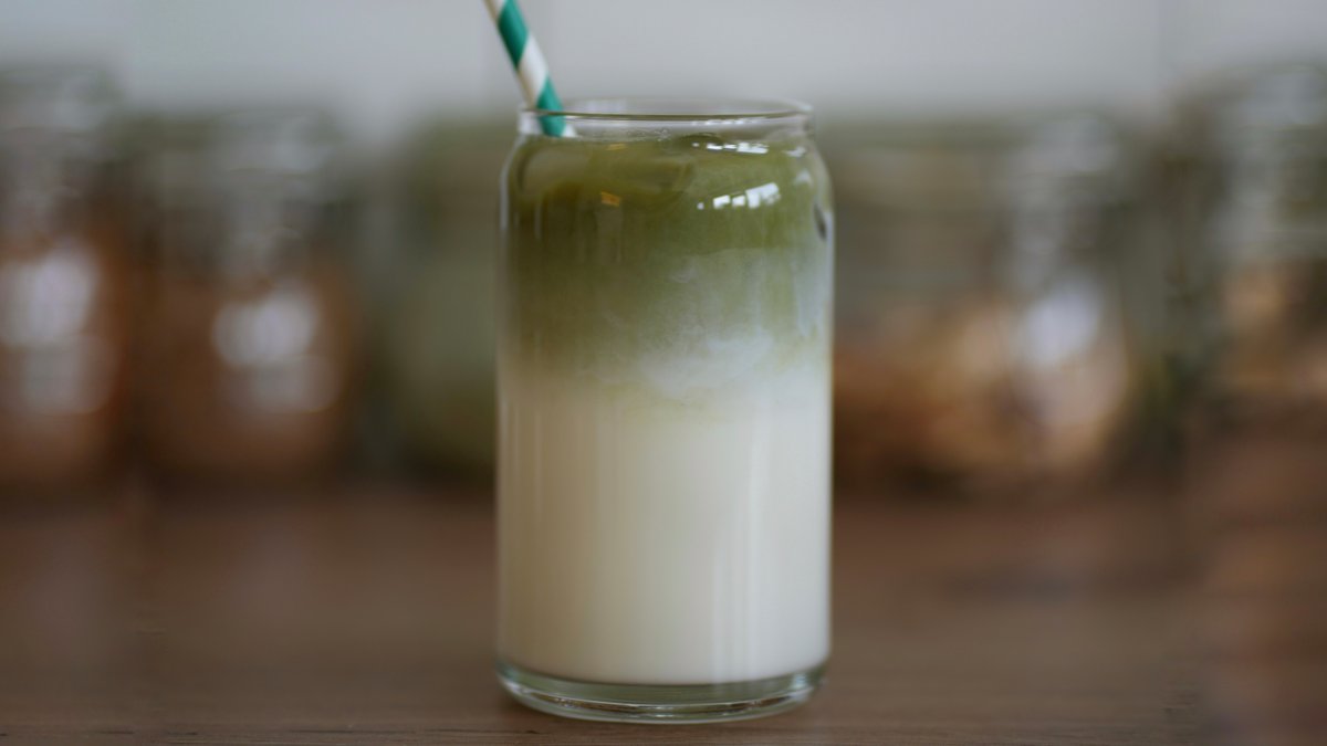 Iced matcha latte