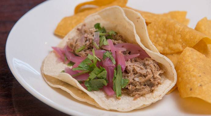 roasted pork street taco