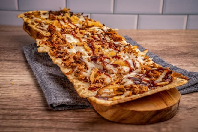 BBQ Pork Flatbread